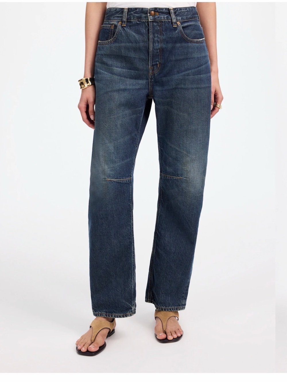 Madewell Barrel Leg Darted Jeans in Danver Wash